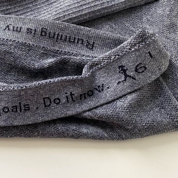 Lululemon Run Swiftly Tech Long Sleeve Lace size 6 gray - Picture 5 of 6